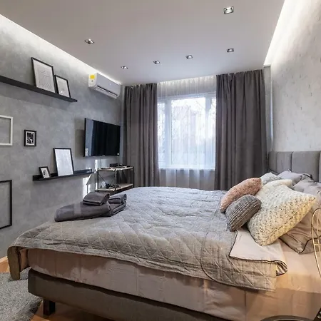 Dream - Designer Two Bedroom Two Bathroom On Hristo Botev * Sofia