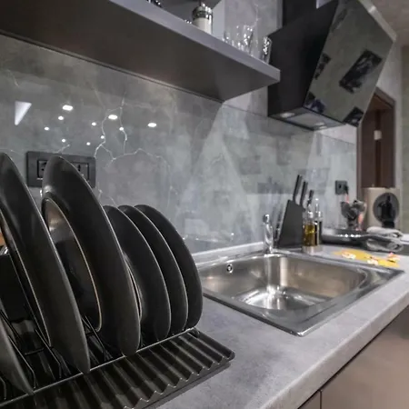 Апартамент Dream - Designer Two Bedroom Two Bathroom On Hristo Botev *