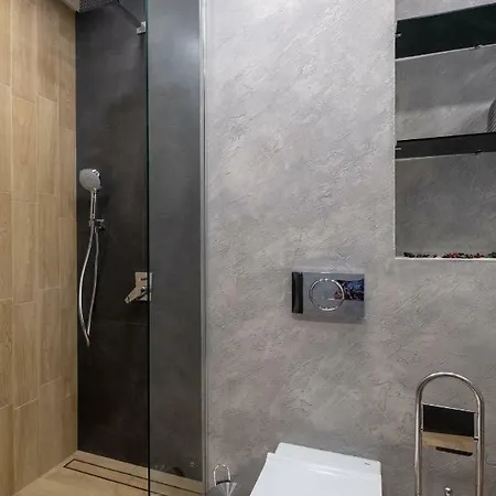 Апартамент Dream - Designer Two Bedroom Two Bathroom On Hristo Botev София
